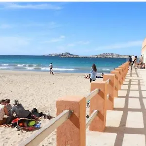 Centre Et Plage F3 Avec Ascenseur Appartement Marseille